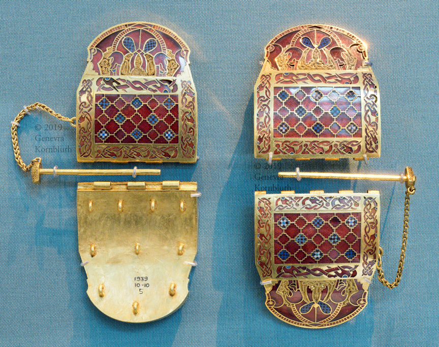 Gold Buckle and Strap Fittings from Sutton Hoo (Illustration) - World  History Encyclopedia